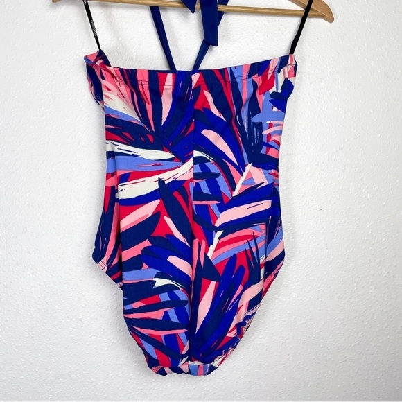 Miraclesuit Abstract Geometric one Piece Halter SwimSuit Sz. 8/10/12 - Picture 10 of 11